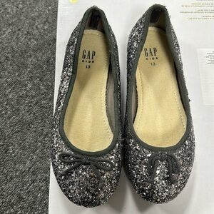 Girls gap sequin dress shoes